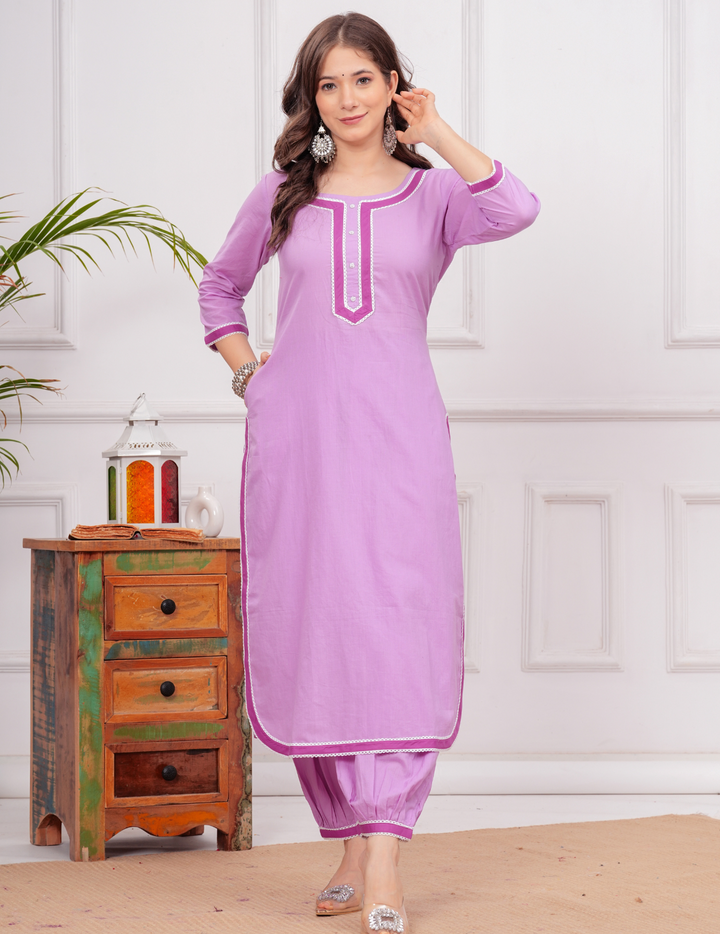 Elegant Lilac Traditional Salwar Kameez with Chiffon Dupatta