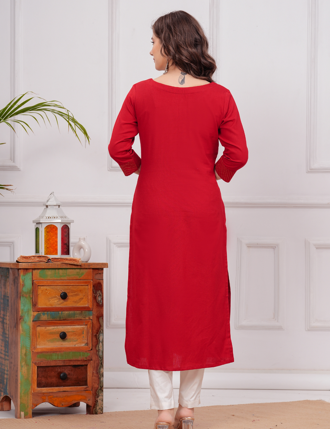 Elegant Red Kurta with Intricate Detailing