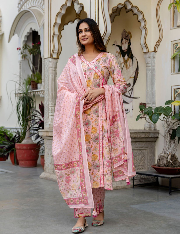 Rosy Reverie Kurta Set