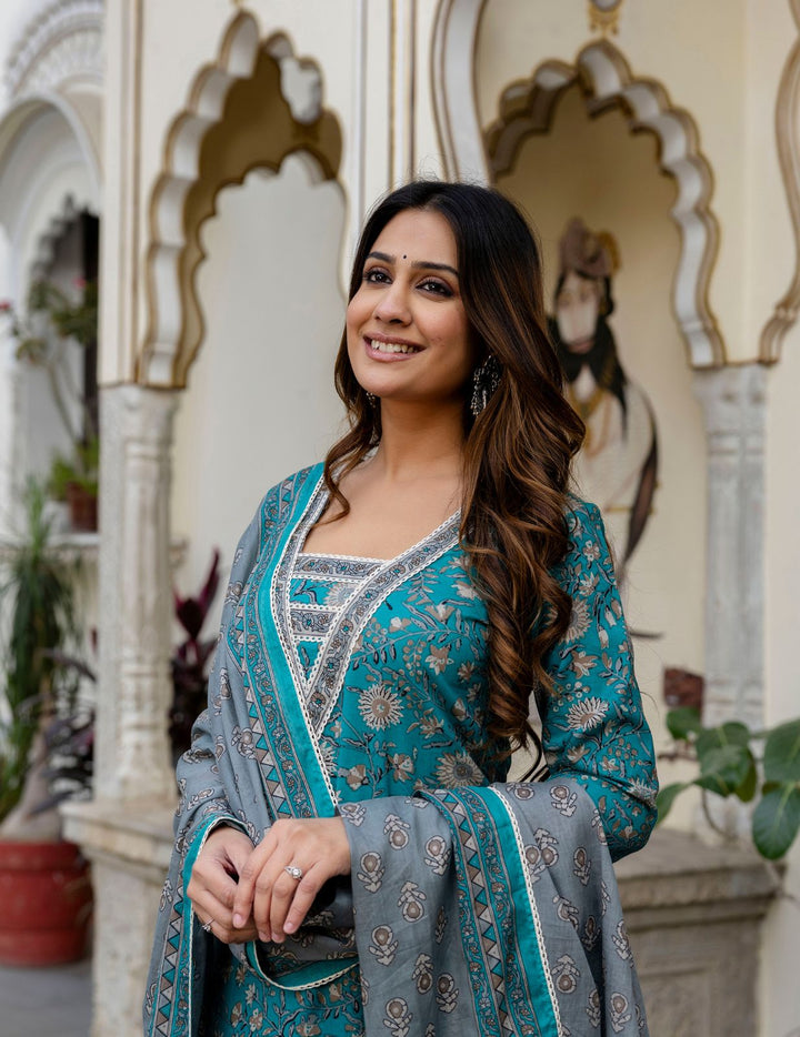 Grace in Teal - Cotton Kurta Set with Charisma